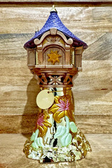 Bath & Body Works Disney Princess Rapunzel Tower 3 Wick Candle Holder ~ NIB