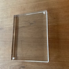 Canetti Picture Frame 8” X 6” X 1” Heavy Duty Plexi Glass Magnetic Close 2lb3oz