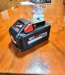 100% Guaranteed-GENUINE MILWAUKEE 8.0 HIGH OUTPUT M18 RED Battery 48-11-1890
