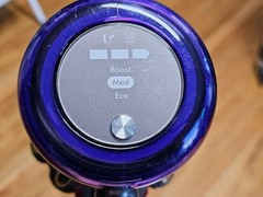 Dyson SV28 V11 Extra Cordless Stick Vacuum – For Parts, Not Working READ AD