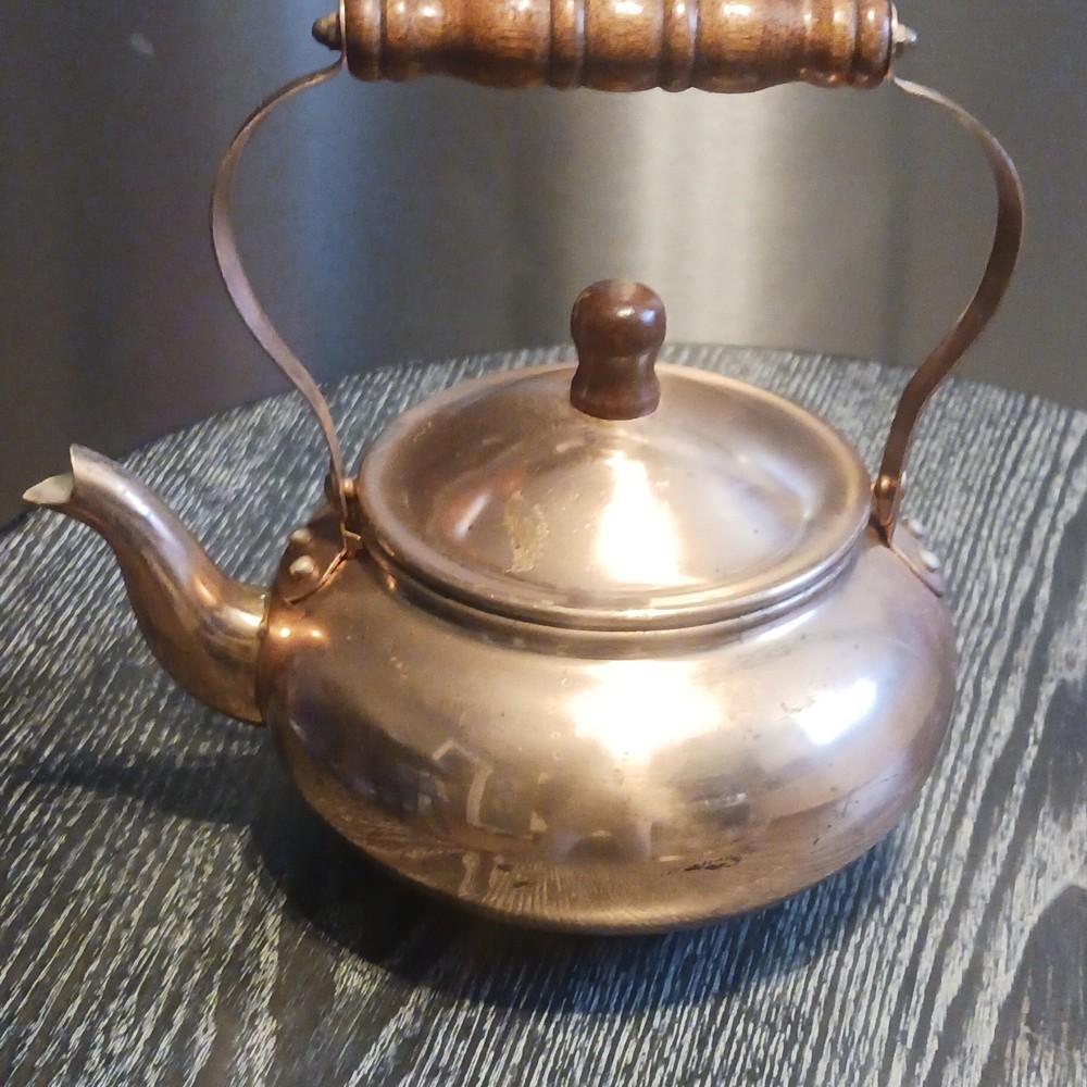 Copper Tea Kettle w/ Lid, Wood Handle, 0.2 qt, Gas/Electric/Induction
