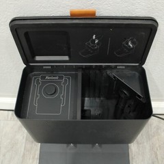 iRobot Roomba j7+ Self-Emptying Vacuum Robot + Base *WORKING ACCOUNT LOCKED READ