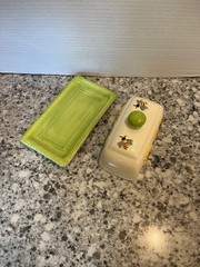 Sunflower & Bees Butter keeper/dish