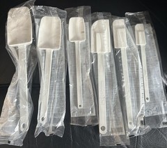 New Pampered Chef Classic White Scraper Spatula Lot of Six 6 Set Mix N Scraper