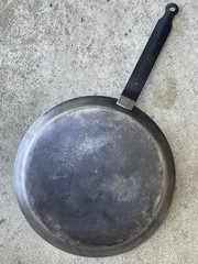 Vintage French Carbon Steel 9.5″ Crepe Pan 24cm Frying Pan de Buyer France