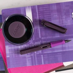 LAMY Safari 2024 Special Edition Violet Blackberry Fountain Pen