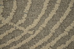 Modern Spiral Design Rug 5×7 Hand-Tufted Wool in Soft Grey Tones for Any Room