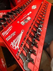 Milwaukee 48-22-9416 15pc Ratcheting Combination Wrench Set – SAE