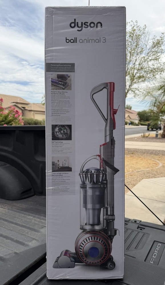 Dyson Ball Animal 3 Bagless Upright Vacuum – Nickel/Silver