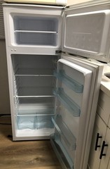 7 Cuft Avanti 2 Door White Refrigerator For Pick up Only