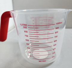 2 PACK Clear Plastic 4 Cup Measuring Cup with Red Handle – 32 oz Kitchen Measure