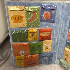 Gilmore Girls Official Advent Calendar 25 Days of Surprises 14” New