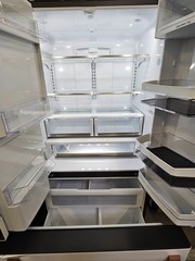 GE Cafe CYE22TP4MW2 36″ Matte White CD French Door Refrigerator NOB #160444