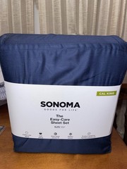 Sonoma Goods 525 Thread Count 4 Piece Cal King Easy Care Sheet Set Navy Blue New