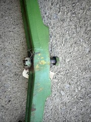 John Deere 110 Tractor TO641 Front Axle