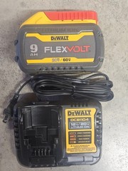 DeWalt 60v FLEXVOLT 9.0aH Battery & Charger Model# DCB609 & DCB1104