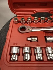 CRAFTSMAN 29308 20pc Metric SAE Ratchet Thru Socket SET. USED ONCE Or TWICE.