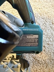 Makita XPS01 6.5 in Cordless Circular Track Saw – Two 18 Volt 5.0 Ah Batteries