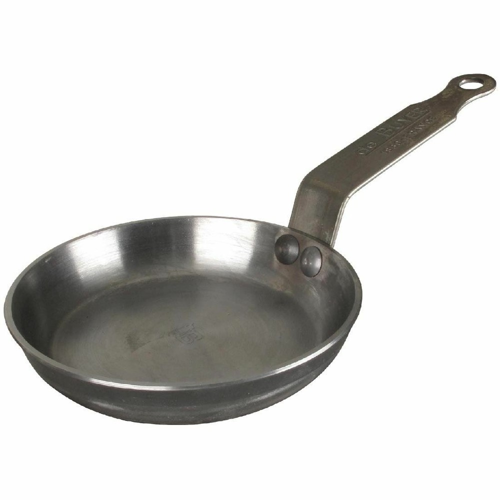 De Buyer Mineral B Iron Blini Pan Suitable for All Heat Sources – 120mm