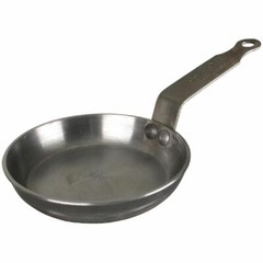 De Buyer Mineral B Iron Blini Pan Suitable for All Heat Sources – 120mm