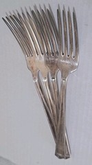 1847 Rogers Bros ANNIVERSARY International Silver Plate Flatware 4 Dinner Forks