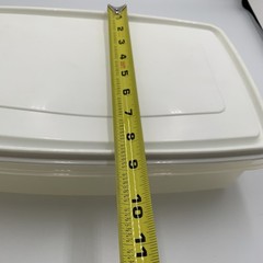 Vintage Rubbermaid 17 Cup Rectangle Servin Savers Set of 2 – 1 NOS