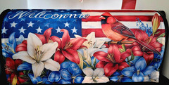 Magnetic Patriotic Cardinal Mailbox Cover – 4th of July / anytime ( 21″ x 18″)
