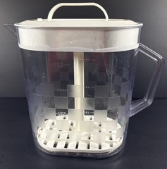 Pampered Chef Quick Stir Pitcher Family Size 1-Gallon Checkerboard USA Free Ship