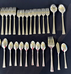 44 x MIKASA Harmony Stainless Steel Flatware 18/10 Vietnam Knife Fork Spoon Mint