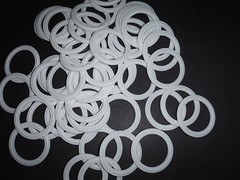 SANITARY PTFE CLAMP GASKET 2-1/2″ TEFLON 450* F DAIRY BREWING LOT OF 25 GASKETS