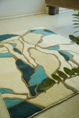 Hand Tufted Abstract Handmade Wool Rug Modern Area Rug in Ivory & Teal Carpet.