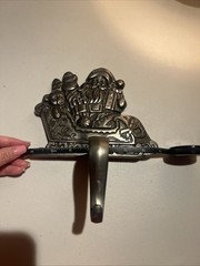 Grandeur Noel Cast Iron Silver Christmas Stocking Hanger Santa In Sleigh