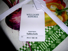 WILLIAMS SONOMA GARDEN VEGETABLE TABLECLOTH 100% COTTON 70X108 INCHES NEW W/TAGS