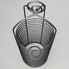 18 Disc Round Wire CD Storage Tower 18.5″ Gray Metal Rack Unique Desktop Holder