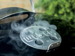 New Weber Original Kettle Premium Charcoal Grill, 22-Inch, Black