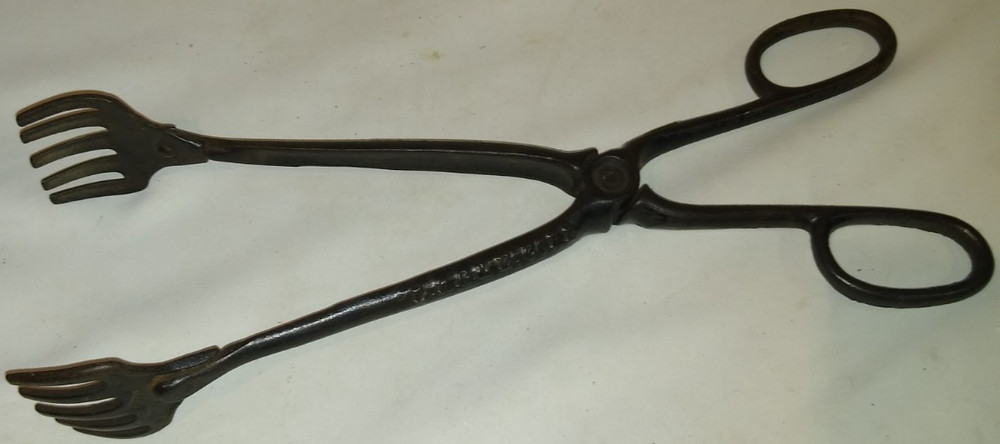 RARE 1900’S BBQ FIRE HEARTH TONGS FORK STOVE CAST IRON CARBON CHARCOAL BRIQUETS