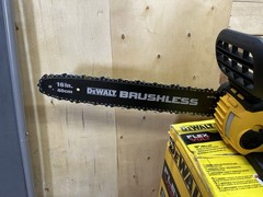 DeWalt FlexVolt 60V 16″ in Brushless Chainsaw DCCS670B (Tool Only) Open Box