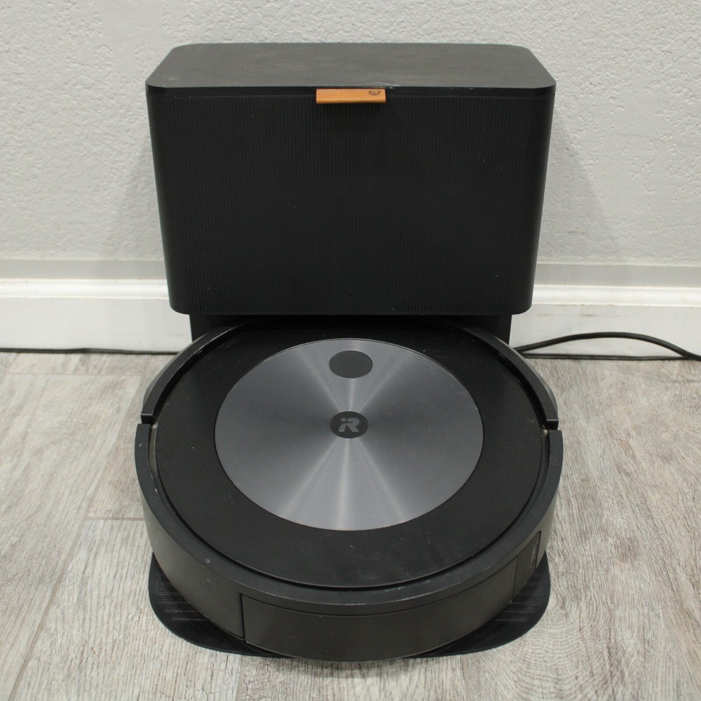iRobot Roomba j7+ Self-Emptying Vacuum Robot + Base *WORKING ACCOUNT LOCKED READ