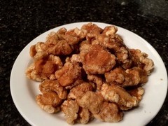 Mac’s pork cracklins/chicharrones caseros fried out pork fat 8 oz X 6 Trays= 3Lb