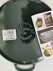 Le Creuset Alpine Enameled Cast Iron Fry Pan 10.25″ Artichaut Wood Handle NEW#26