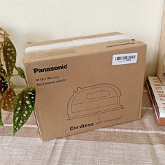 Panasonic NI-QL1100 Cordless 360 Freestyle Quilting Steam Iron Silver w/Case
