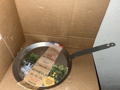 De Buyer MINERAL B Carbon Steel 12” Crepe & Tortilla Pan Induction Ready