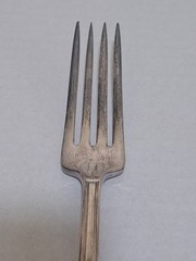 1847 Rogers Bros ANNIVERSARY International Silver Plate Flatware 4 Dinner Forks