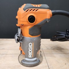 READ DESCRIPTION RIDGID 5.5 AMP Compact Fixed-Base Corded Router R24012