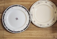 Mismatched Fine China Dinner Plates Gold Rims 10.25-11″ Florals Porcelain Eclect