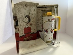 Stanley Peanuts Snoopy Woodstock Quencher H2.0 40oz White Yellow Handle Straw