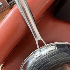 VERY NICE USED HexClad Hybrid 10” Nonstick Frying Pan w Temper Glass Lid