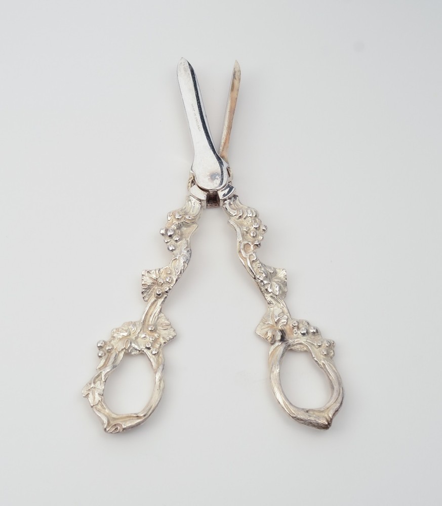 Ornate Floral Silver Plated Scissors Made in England 6.5 in