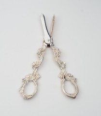 Ornate Floral Silver Plated Scissors Made in England 6.5 in