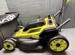 RYOBI 18V Lawn Mower 16in USED Cordless Push Lawn Mower With Bag (Tool Only)